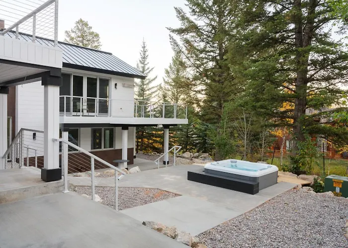Rmr: Montreux House In * Teton Village